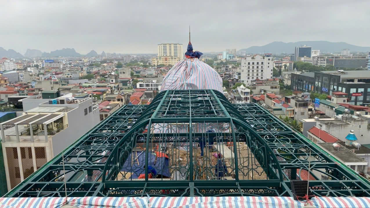 MÁI KÍNH SẮT MỸ THUẬT - MK31